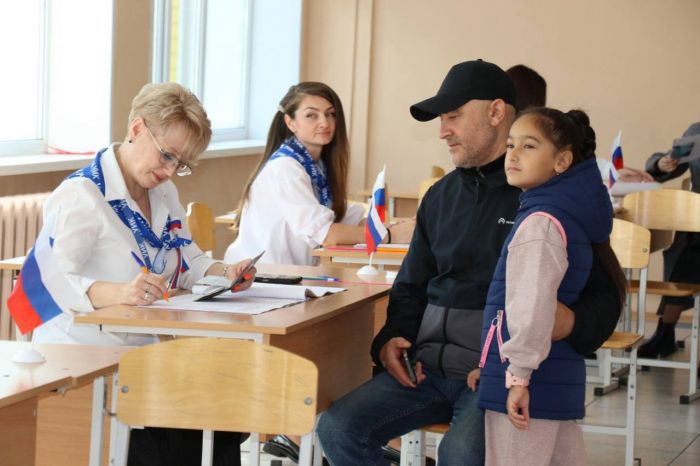 В Югре прошли муниципальные выборы: явка выросла, «Единая Россия» собрала 90 процентов мандатов