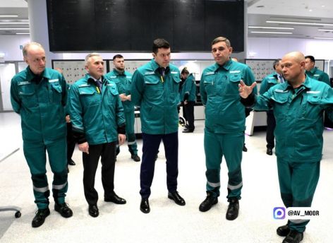 Александр Моор и Антон Алиханов оценили инновационные производства в Тобольске