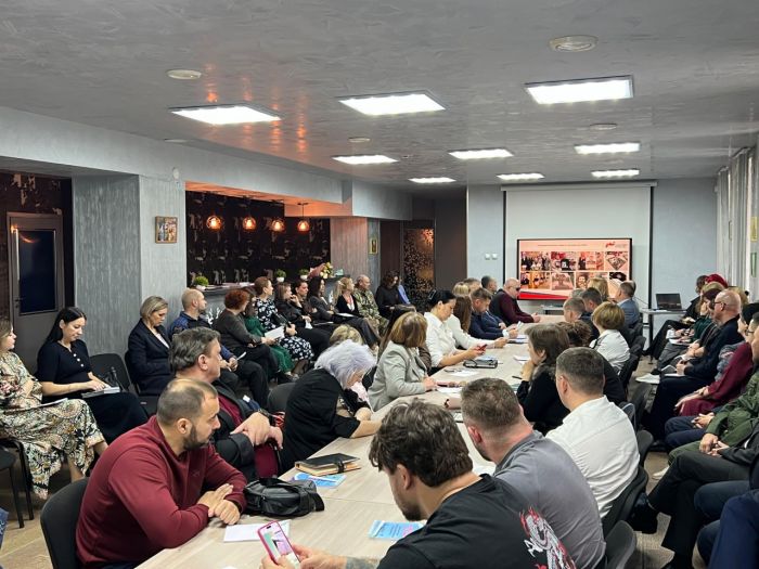 ​В Сургуте прошла большая окружная конференция для НКО