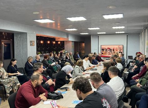 В Сургуте прошла большая окружная конференция для НКО