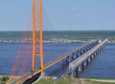 На первом мосту через Обь в Сургуте тестируют разные типы краски, чтобы предотвращать коррозию