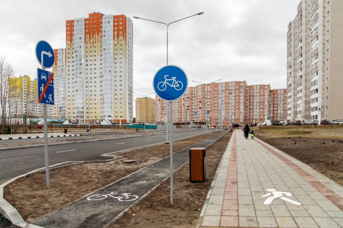 В Сургуте готов новый участок дороги на улице Усольцева, а ремонт на проспекте Ленина почти завершен
