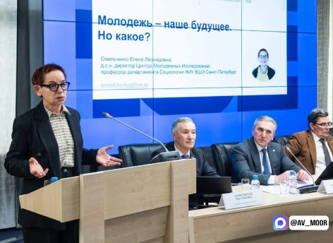 Губернатор Тюменской области обсудил с экспертом перспективы развития молодежи в регионе