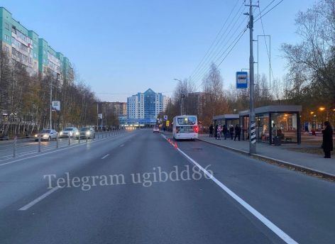 ​На остановке в Сургуте и «зебре» в Нижневартовске пострадали пешеходы