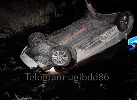 Два жителя Ставропольского края пострадали в ночной аварии под Сургутом