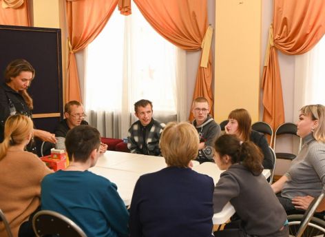 Тюменский проект «Перезагрузка» поможет молодежи с ОВЗ найти себя в творчестве и общении