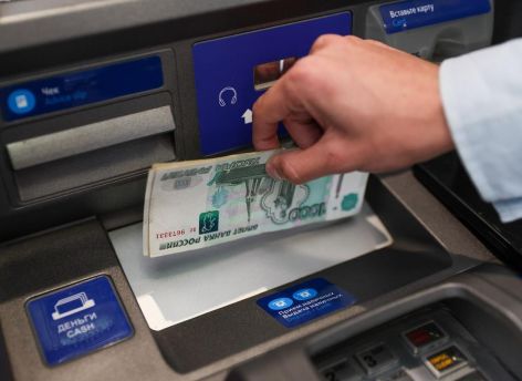 Цифры накоплений: на что откладывают деньги россияне
