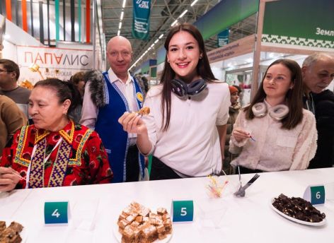 На юбилейной ярмарке «Товары земли Югорской» были распроданы 35 тонн продуктов