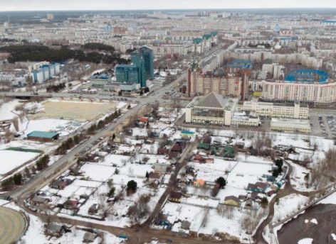 Претензии ФАС по конкурсу о застройке ядра центра Сургута касаются «Петрушки» и набережной