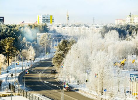 Сильный ветер − повод остаться дома: актировки в Сургуте будут объявлять по новым критериям с 19 января