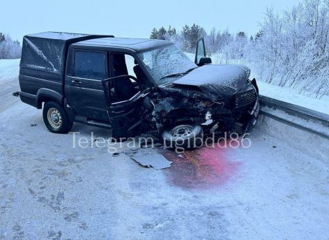 При повороте не уступил дорогу: в Сургутском районе в ДТП пострадали четыре человека