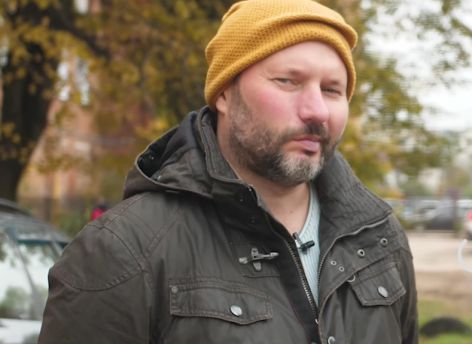 Юрий Шеров: «Я стараюсь сохранить в картинах то, что постепенно исчезает из наших городов»