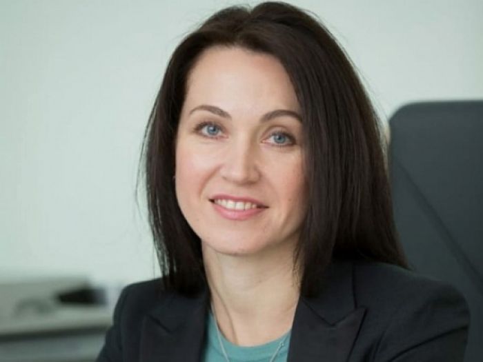 Бывшая сургутская чиновница получила высокую награду от президента России
