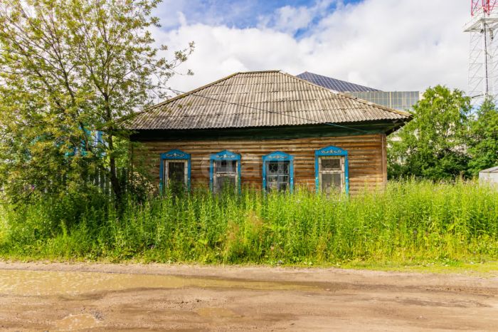 ​В Ядре центра Сургута выставили на продажу участок за рекордные 125 миллионов рублей