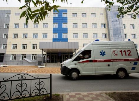​Почти 14 тысяч медработников Югры получили специальные выплаты