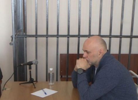 Дело экс-главы Сургута Андрея Филатова суд начал рассматривать заново — и тут же ушел в закрытый режим