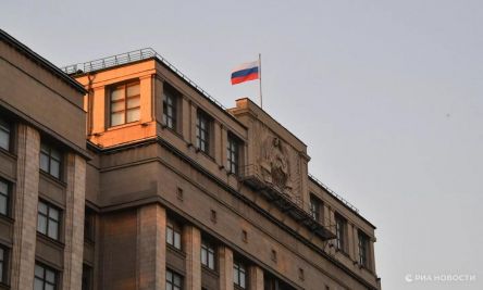 ​Новые штрафы для мигрантов, защита от мошенников и изменения в сфере недвижимости: что изменится в июле