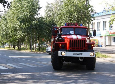 В Сургуте загорелась квартира в 16-этажном доме на улице Ивана Захарова