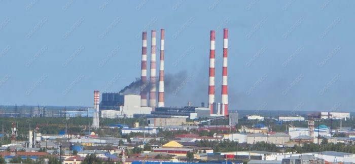 ​Правительство Югры: причиной дыма в районе ГРЭС-2 в Сургуте стало возгорание кровли