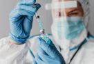 Югорчане смогут претендовать на отечественную мРНК-вакцину от рака кожи