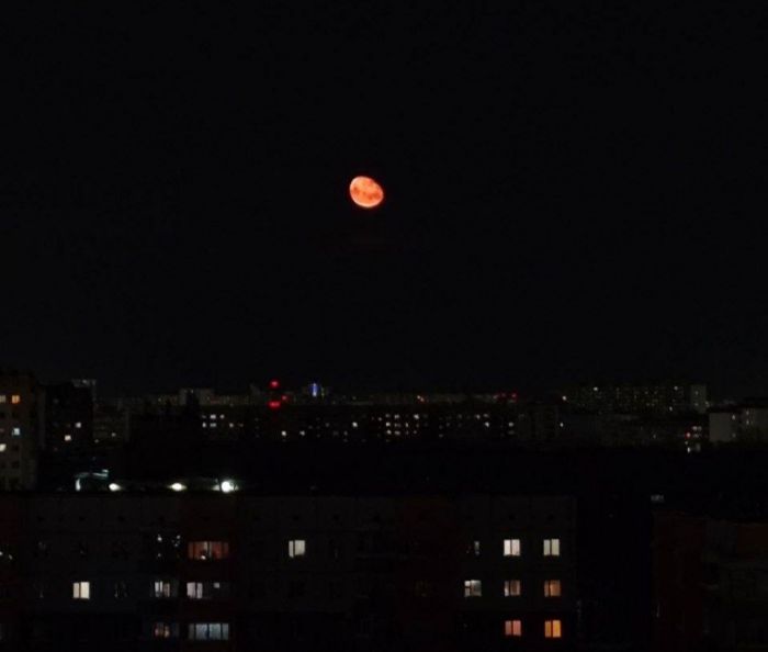 ​В конце августа жители Югры смогут увидеть Осетровую Луну