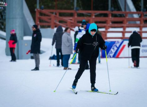 В Югре можно развивать и падел с керлингом, но помнить, что это народ любит футбол, хоккей, лыжи и плавание