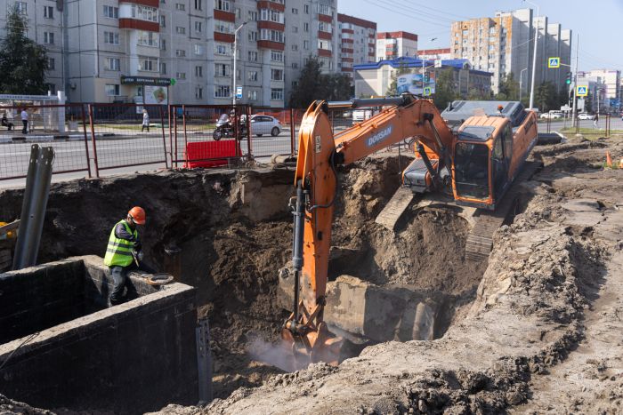 В Сургуте идёт большая реконструкция улицы Киртбая — следующей осенью там будет четыре полосы
