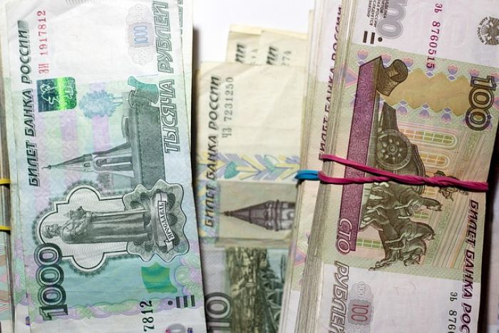 В Югре суд выписал штраф отцу за избиение собственной дочери