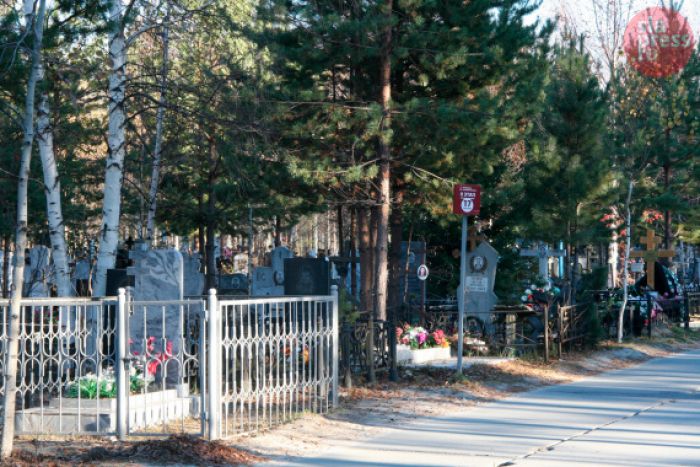 ​Сургутская власть ищет подрядчика для благоустройства кладбища за 260 миллионов рублей