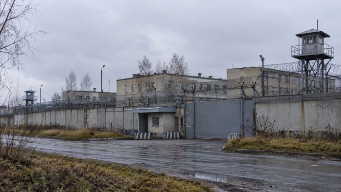 Суд назначил реальный срок работнику газозаправочной станции после обрушения дома в Нижневартовске