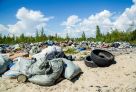 ​Власти Сургута потратят до 2,6 млн рублей на уборку старых шин с улиц города