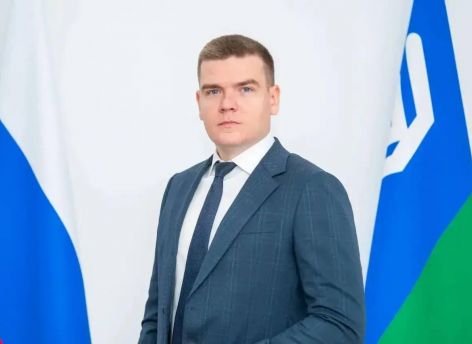 Руслан Кухарук в третий раз продлил контракт для молодого чиновника, отвечающего за ЖКХ и энергетику