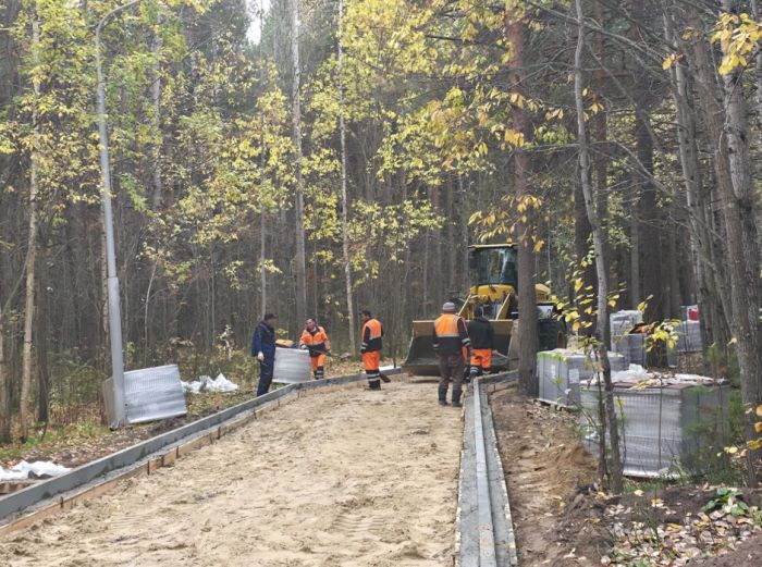 Сдача новых дорожек в парке «За Саймой» перенесена на ноябрь из-за смены подрядчика