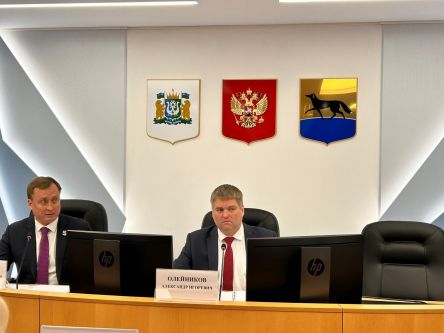 ​Александр Олейников снова возглавил Думу Сургута