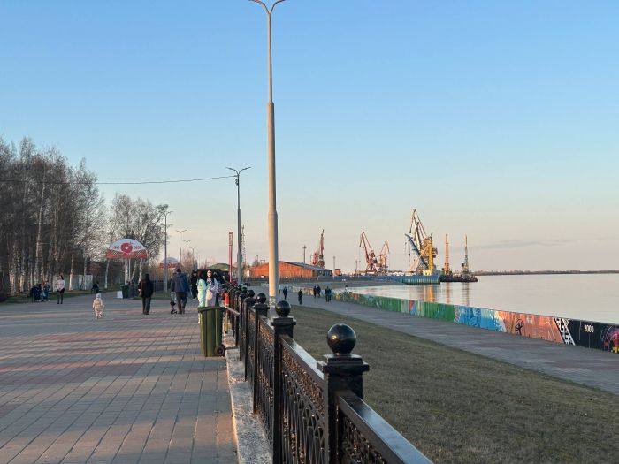 Сургутские врачи «нагуляли» почти 2 миллиона шагов и выиграли окружной челлендж