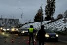 Автомобилист насмерть сбил человека на трассе под Сургутом