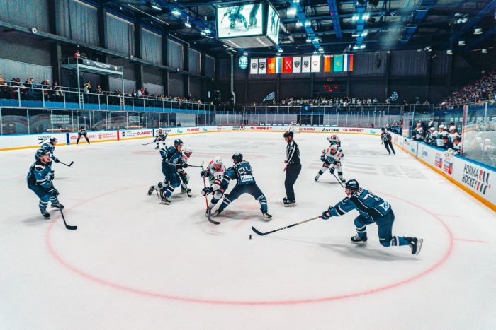 Международный спортивный арбитраж обязал IIHF допустить к соревнованиям российские хоккейные команды